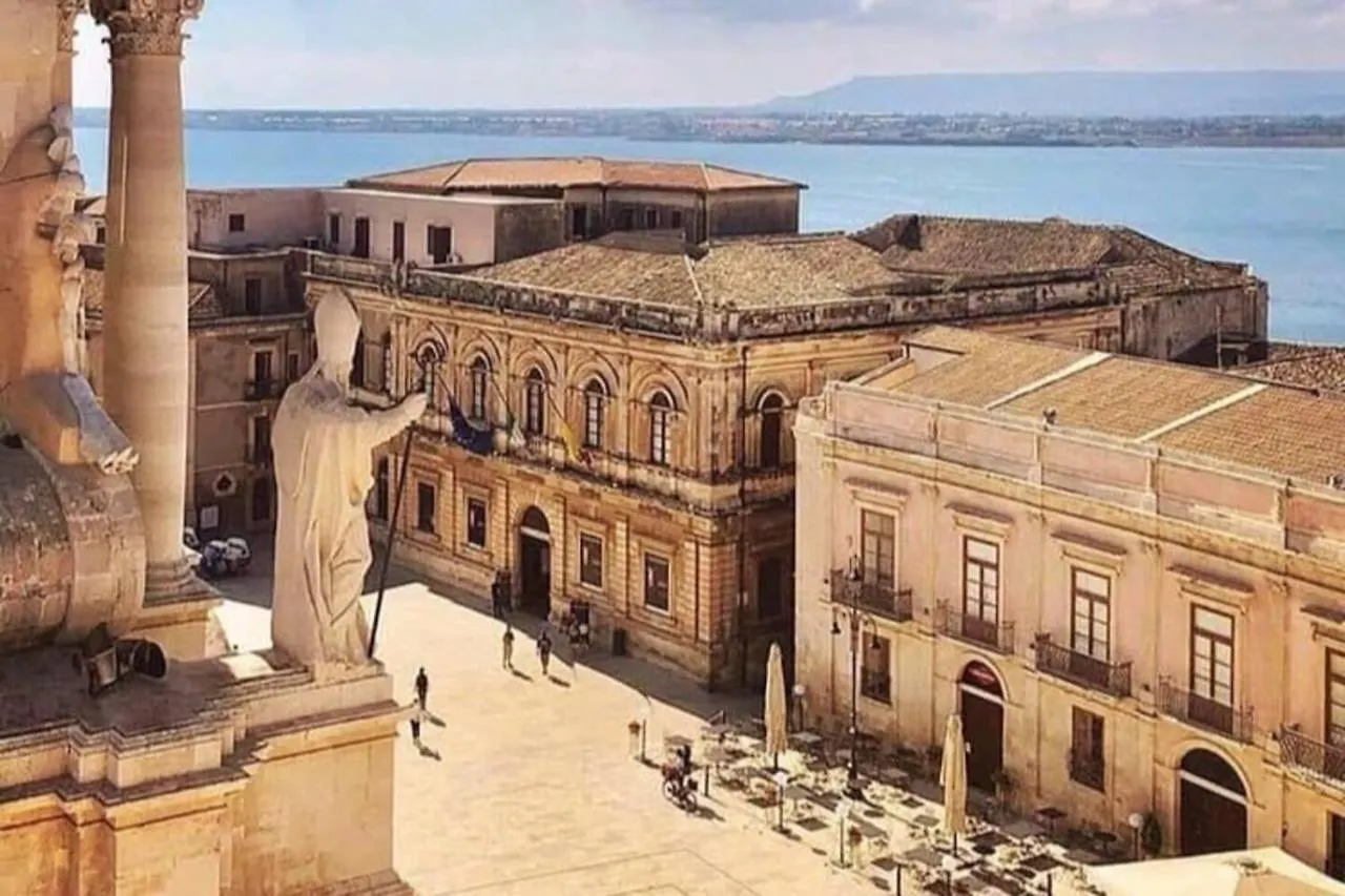 Lovely 2-Bed Apartment In Siracusa Syracuse 0*,