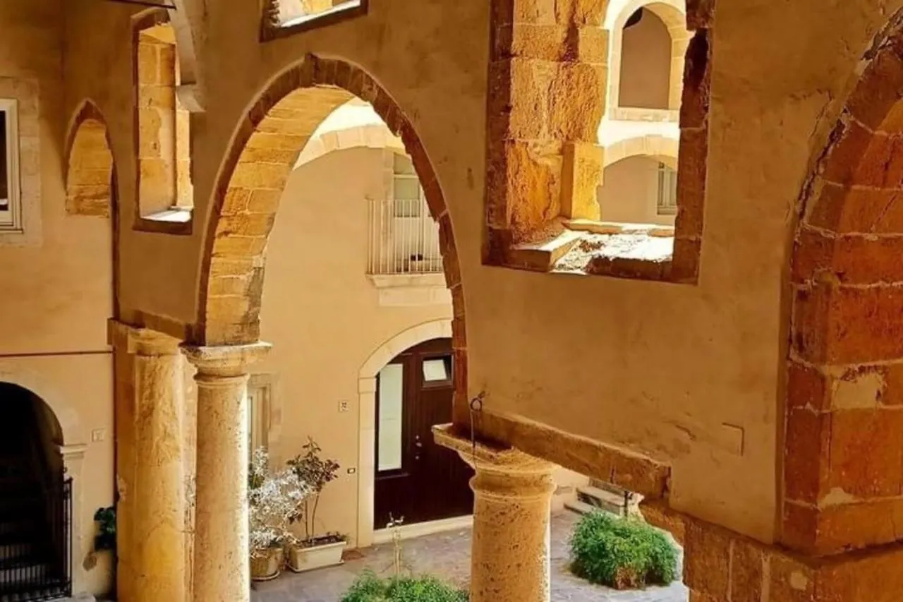 Lovely 2-Bed Apartment In Siracusa Syracuse 0*,  Italy