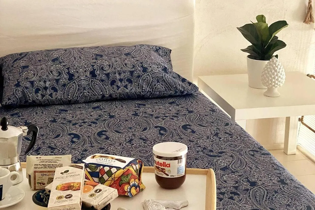 Lovely 2-Bed Apartment In Siracusa Syracuse