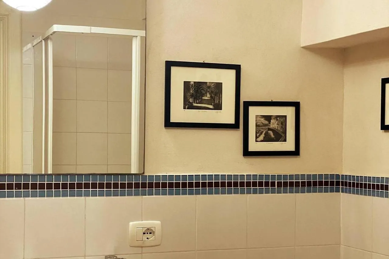 Lovely 2-Bed Apartment In Siracusa Syrakus
